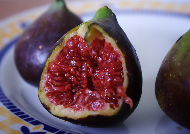 Six reasons why you should eat figs daily