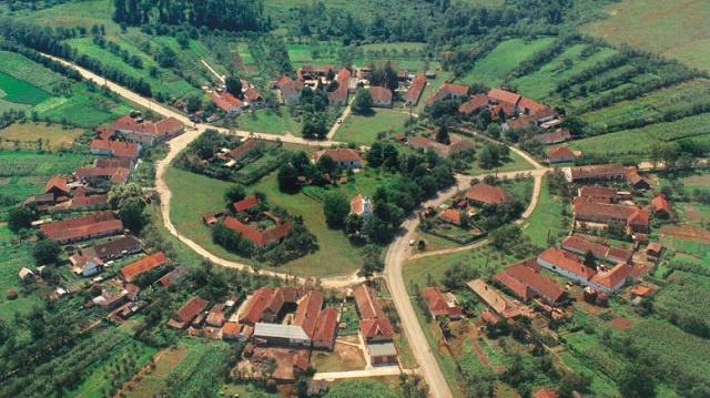 Charlottenburg or Sarlota, the only Romanian village built in a circular form