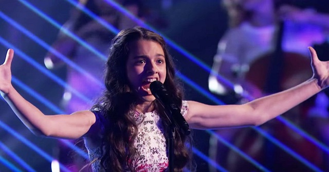 This 14-year-old girl with an astonishing voice will become a superstar for sure