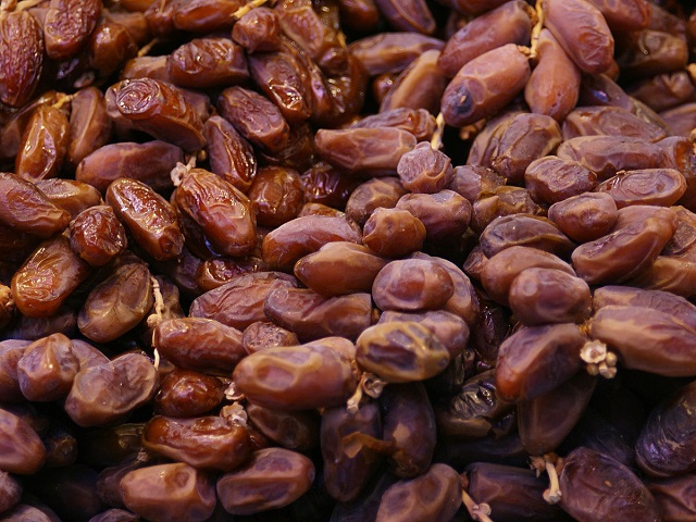 Dates, one of the healthiest foods in the world