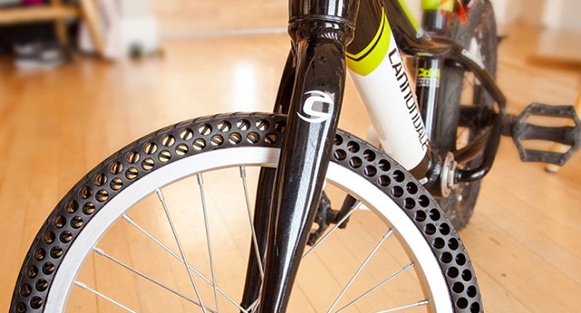 Are you fed up with flat bicycle tires? Here's the first tire that doesn't need to be inflated