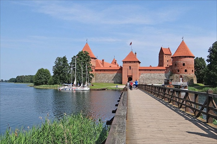 A historic castle surrounded by five lakes