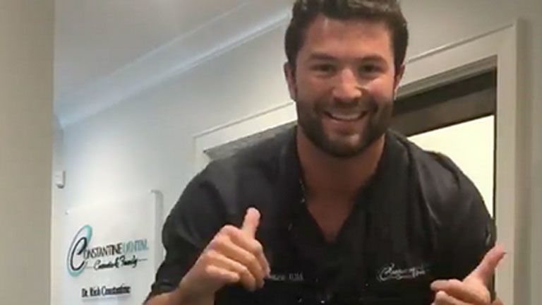 With his sexy dance, a dentist became the star of the internet 
