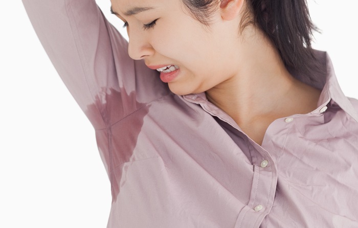 4 natural and cheap solutions to prevent sweating