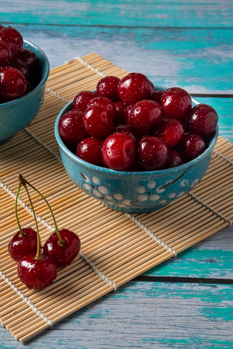 Why it is good to eat cherries - the effects of cherries on the skin and overall health