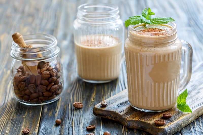 A nutrition specialist’s smoothie recipe to improve hormonal balance